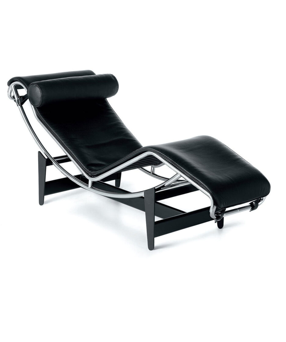 LC4 black leather CASSINA