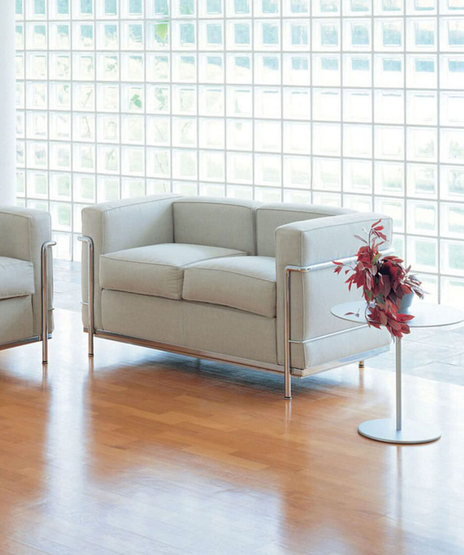 LC2 cm. 130 - 2 seater CASSINA