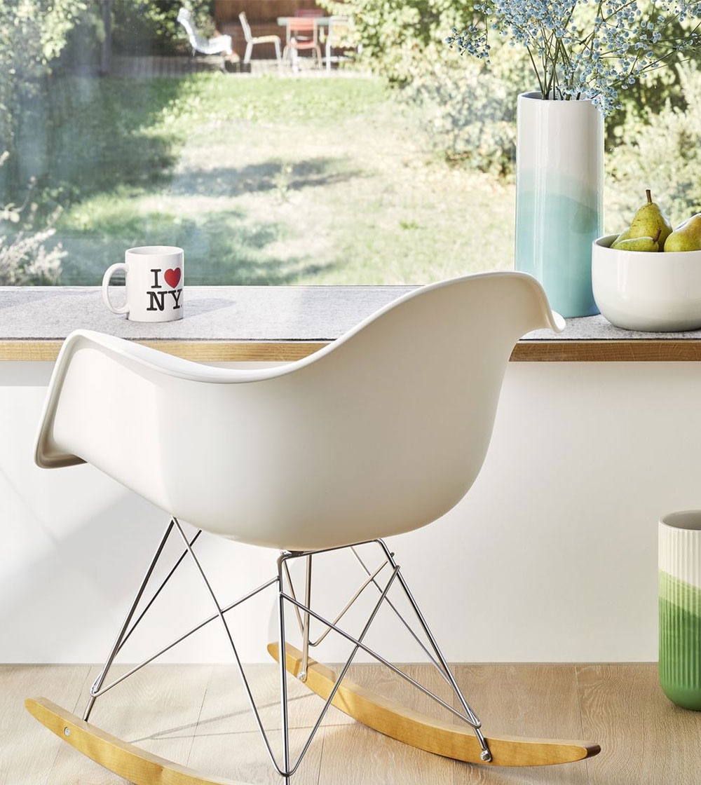 RAR Eames Plastic Armchair VITRA