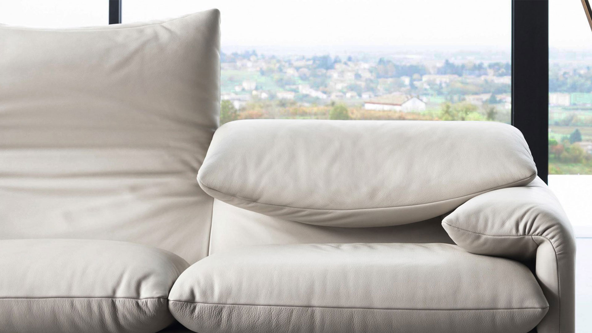Maralunga 2 seater - cm. 190 CASSINA Maralunga 2 seater - cm. 190 CASSINA