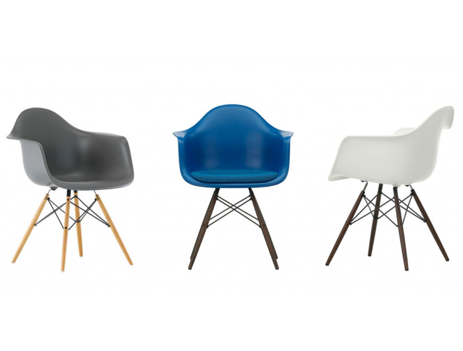 DAW Eames Plastic Chair VITRA Dark Maple