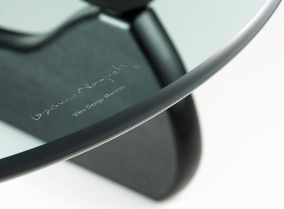 Noguchi Coffee Table VITRA
