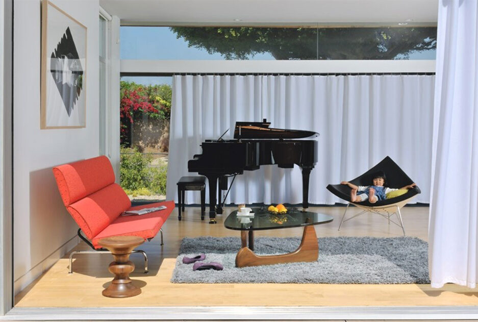 Noguchi Coffee Table VITRA