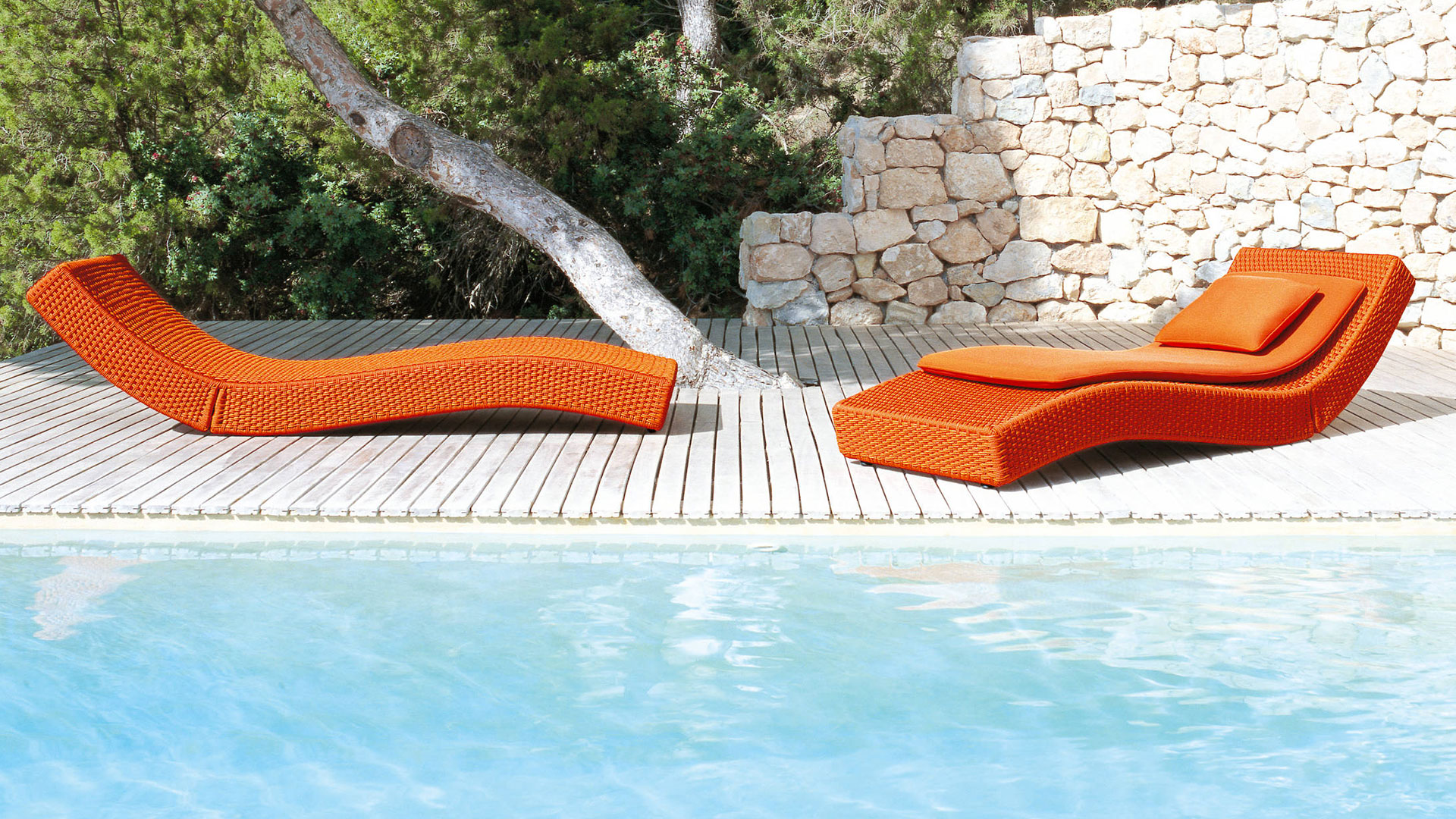 Wave PAOLA LENTI